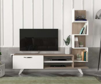 Objavte SERENE, TV stolík, ktorý elegantne kombinuje praktickosť s moderným dizajnom, ideálny pre každú obývaciu izbu. Jeho svieža biela a svetlo hnedá farba prináša do miestnosti pocit pokoja a pohody.Kľúčové vlastnostiTyp tovaru: TV stolíkMateriál: Kvalitný LTD s hrúbkou 18 mm, čo zaručuje vysokú odolnosť a dlhú životnosť.Rozmery: Celkové rozmery 149.5 x 38.6 x 29.5 cm, s miestom pre TV s výškou 38,6 cm a šírkou 120 cm, ideálne pre 47 palcové televízory.Farba: Kombinácia bielej a svetlo hnedej farby, ktorá dodáva interiéru sviežosť a eleganciu.Vybavenie: Vybavený jednodverovou skrinkou a regálkom, ktorý poskytuje dostatok priestoru na uskladnenie vašich multimediálnych zariadení a ďalších potrieb.Počet dverí, dvierok: Jednodverový dizajn, ktorý je praktický a zároveň esteticky príjemný.Dodatočné informácie: Produkt je dodávaný v demontovanom stave, čo uľahčuje jeho prepravu a montáž.TV stolík SERENE je ideálnou voľbou pre tých, ktorí hľadajú funkčný a esteticky príťažlivý kus nábytku, ktorý bez problémov doplní akúkoľvek modernú obývaciu izbu. Jeho konštrukcia a dizajn sú starostlivo premyslené tak, aby vyhoveli vašim potrebám a zároveň doplnili vzhľad vášho domova.