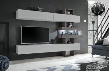 Nechajte sa očariť obývacou stenou SILVER, ktorá je v modernom a dizajnovom prevedení. Farba šedej perly v kombinácii s prírodnou farbou dub grafitový vás očarí na prvý pohľad. Obývacia stena navyše disponuje bohatým úložným priestorom v podobe závesných skriniek, RTV stolíka a otvorených políc.Má bezúchytkové otváranie skriniek pomocou Push Up systému. Na výrobu bola použitá kvalitná MDF doska.  Rozmery:  (š/v/h) 250 x 180 x 35 cm.LED osvetlenie v cene. Dodávame v demontovanom stave. 