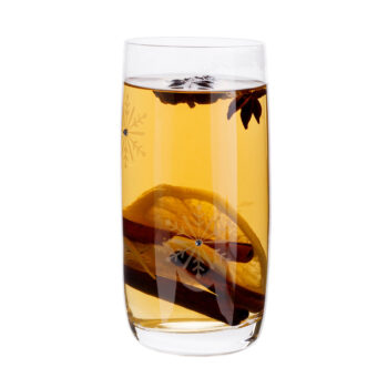 Predstavujeme vám sadu pohárov SNOWFLAKE DRINK (4 ks), ktoré sú ideálnym doplnkom pre každú domácnosť. Tieto elegantné poháre bez stopky s objemom 460 ml sú vyrobené z kvalitného skla. Poháre majú moderný vzhľad a vianočný dizajn v podobe bielych vločiek…