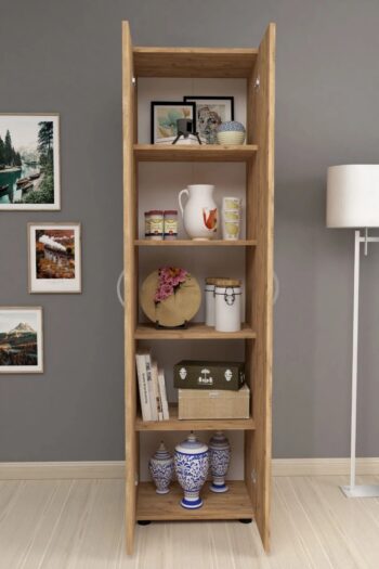 Praktická vysoká komoda / skriňa SOFT je v elegantnom a modernom prevedení. Vďaka farebnému prevedeniu dokonale zapadne do rôznych interiérov. Táto moderná komoda je vyrobená z kvalitných LTD dosiek, ktoré sú nenáročné na údržbu. Ich hrúbka je 18 mm. Farba: borovica.Komoda je dvojdverová, vo vnútri sa nachádzajú police na uloženie vášho oblečenia a podobne.Rozmery komody:Výška: 177,5 cmŠírka: 49 cmHĺbka: 32 cmVýška nohy: 2,5 cmDodávame v demontovanom stave. 