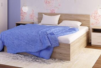 Elegantná spálňová zostava STANA vám umožní zariadiť si spálňu za mimoriadne priaznivú cenu a pritom štýlovo. Je vyrobená z kvalitnej 166 mm hrubej LTD dosky nenáročnej na udržiavanie. Úchyty sú plastové. Farebné prevedenie dub sonoma/biele drevo.Spálňová zostava obsahuje:manželská posteľ 160x200 (ŠxVxH) 170x95x2052x nočný stolík (ŠxVxH): 45x49,5x43komoda (ŠxVxH): 80x84x46šatníková skriňa (ŠxVxH): 160x205x67 cmRošt nie je súčasťou postele, odporúča sa dokúpiť rošť s rámom, nie lamelový rošt. Matrac nie je v cene postele, odporúča sa dokúpiť matrac v rozmere 160 x 200 cm. Dodávame v demonte. 