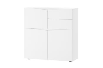 Komoda STAND je jedným z prvkov atraktívneho nábytku STAND. Zaujme vás svojim dizajnom a funčknosťou.Je vyrobená z MDF dosiek. Tie sú pokryté matnou fóliou v modernej bielej farbe.Komoda je trojdverová. Vo vnútri nachádzajú dve police. Disponuje tiež dvomi praktickými zásuvkami. Komoda je bez úchytov.Rozmery (š,v,h): 100 x 103 x 38 cm.Nábytok STAND je v modernom a minimalistickom prevedení. Vďaka svojej univerzálnosti ho môžete použiť do rôznych miestností vášho domu. Výborne sa hodí do predsiene, obývačky alebo jedálne. Záleží len na vás a vašej fantázii, kde tento nábytok použijete. Jasné farby nábytku STAND rozsvietia a zútulnia interiér. Vďaka nemu sa budete cítiť u vás doma výborne.Dodávame v demontovanom stave. Záruka 24 mesiacov.