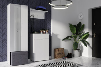 Predsieňová zostava STAND je v modernom a minimalistickom prevedení. Vďaka svojej univerzálnosti ju môžete použiť do rôznych typov interiérov. Jasné farby nábytku STAND rozsvietia a zútulnia vašu predsieň. Je vyrobená z MDF dosiek. Tie sú pokryté matnou fóliou v modernej bielej farbe. Rozmery zostavy (v,h): 122 x 199 x 38 cm. Skladá sa z týchto prvkov:STAND kombinovaná komoda 07: rozmery (š,v,h): 62 x 102 x 38 cm,STAND šatníková skriňa 08: rozmery (š,v,h): 60 x 199 x 38 cm,STAND vešiakový panel 09: rozmery (š,v,h): 62 x 37 x 30 cm,STAND odkladací box do skrine 10: rozmery (š,v,h): 52 x 40 x 32 cm.Dodávame v demontovanom stave. Záruka 24 mesiacov.