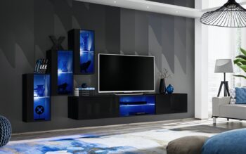 Atraktívna obývacia zostava STEROX je vminimalistickom prevedení. Je vhodná do moderných obývačiek. Poteší nejedného nadšenca nadčasového štýlu.Obývacia stena je vyrobená z kvalitných LTD dosiek, ktoré sa jednoducho udržiavajú. Korpus je v matnom prevedení. Rozmery celej zostavy (š,v,h): 240 x 170 x 40 cm.Rozmery jednotlivých prvkov zostavy:1 x závesný TV stolík v/š/h: 30/180/40 cm,3 x závesná skrinka v/š/h: 60/30/25 cm.LED osvetlenie je v cene zostavy. Zostavu si môžete zakúpiť len ako celok.Dodávame v demontovanom stave.