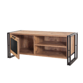 Industriálny TV stolík STORE – moderný a praktický doplnok do obývacej izbyTV stolík STORE spája elegantný industriálny štýl s praktickým dizajnom. Vďaka dekoru borovice a čiernym kovovým detailom sa stane stredobodom vašej obývačky a ponúka dostatok priestoru na usporiadanie techniky i dekorácií.Špecifikácia TV stolíka STORE:Materiál: melamín, VT laminát a kovFarba: borovica + čiernaRozmery: 50 x 130 x 45 cmŠtýl: industriálneVybavenie: 1 plné dvierko a regálokÚchytky: kovovéHrúbka materiálu: 18 mmMontáž: dodávame v demonte, možno pripevniť k steneStolík STORE ponúka kombináciu uzavretého a otvoreného úložného priestoru, čo z neho robí praktický kus nábytku. Za plnými dvierkami uložíte veci, ktoré chcete mať skryté, zatiaľ čo regál je ideálny na vystavenie kníh, dekorácií alebo multimediálnych zariadení.Kvalitné materiály, ako je melamín, VT laminát a kov, zaisťujú pevnosť a odolnosť stolíka. Kovové úchytky a robustná konštrukcia podčiarkujú industriálny štýl, ktorý je elegantný a nadčasový. Povrchová úprava chráni stolík pred poškodením a uľahčuje údržbu.Jednoduchá montáž a moderný dizajnTV stolík STORE je dodávaný v demonte a jeho zostavenie je vďaka priloženému návodu jednoduché. Možnosť pripevnenia k stene zaisťuje bezpečnosť a stabilitu pri každodennom používaní.Doplňte svoju obývaciu izbu TV stolíkom STORE, ktorý kombinuje štýl, praktickosť a kvalitu, a vytvorte moderný a funkčný priestor.