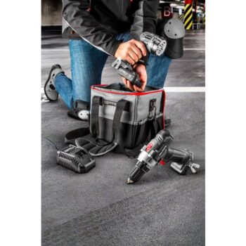 Sada akumulátorového náradia: vŕtačka/skrutkovač, baterka, taška, Energy+ 18V, Li-Ion 2,0Ah akumulátor, 58G016 GRAPHITE nabíjačka