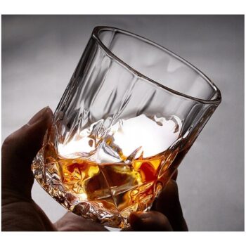 Sada šiestich sklenených pohárov Whiskey
