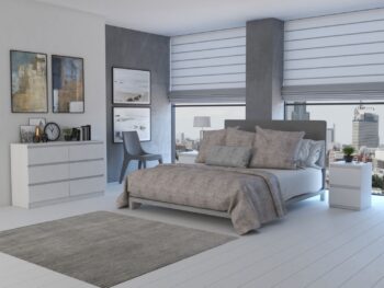 Komoda WALMA M6 140 v modernom dizajne je vhodná do každého interiéru, pretože v sebe spája jednoduchosť a eleganciu. Určite oceníte aj šesť praktických zásuviek, kde si môžete uložiť dokumenty, oblečenie alebo iné potrebné veci. Komoda je vyrobená z kvalitnej LTD dosky, ktorá je nenáročná na údržbu a odolná voči poškriabaniu. Hrany sú chránené ABS páskou. Komoda má bezúchytový systém otvárania, takže Vám v priestore nebudú zavadziať žiadne úchyty a zároveň to posilní jej moderný dizajn.Rozmery (ŠxVxH) : 138 x 77 x 40 cmFarebné prevedenie : bielaDodávame v demonte.