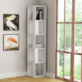 RENO - Škandinávsky rohový regál pre vašu obývaciu izbu Materiál: Vysoko kvalitný melamín a VT laminát, garantujúci dlhú životnosť a odolnosť voči opotrebovaniu.  Rozmery: 158.9 x 31.4 x 31.4 cm - dokonalá veľkosť pre organizáciu vašich kníh, dekorácií a ďalších predmetov. Farba: Čisto biela - prinášajúca sviežosť a ľahkosť škandinávskeho štýlu do vášho interiéru. Design: Moderný škandinávsky štýl kombinovaný s rohovým dizajnom a 4 poličkami poskytuje dostatok úložného priestoru bez toho, aby zabral príliš veľa miesta v miestnosti. Robustná konštrukcia s hrúbkou materiálu 18mm zaručuje stabilitu a bezpečnosť.  Perfektná pre obývaciu izbu 4 pevné police pre efektívnu organizáciu Vysoko kvalitný melamín a VT laminát Elegantná biela farba v škandinávskom štýle  Skvalitnite svoju obývačku s regálom RENO a prineste do nej dotyk škandinávskej elegancie! >