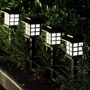Solárna záhradná lampa - 6 kusov