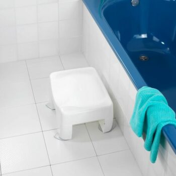 Stolička do vane s prísavkami Wenko KP091