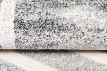 Svetlý dizajnový koberec s geometrickým vzorom Šírka: 140 cm | Dĺžka: 200 cm