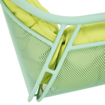 Objavte pohodlie a štýl s závesným hojdacím kreslom Talise v elegantnej farbe neo mint / zelená. Toto moderné kreslo je ideálnym doplnkom pre váš domov alebo záhradu, pričom ponúka jedinečný dizajn a vysokú funkčnosť.