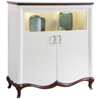 Rustikálnu obývaciu izbu s osvetlením MILANO možno zakúpiť ako zostavu, ktorá pozostáva z: komoda (113,2x45,7x123 cm), TV stolík (163,4x45,7x55,7 cm), vitrína (63,2x51,5x209,5 cm) a konferenčný stolík (100x70x47 cm). Systém Milano je rustikálna sektorová zostava, ktorú možno použiť na…