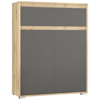 Zanechajte dobrý dojem už pri vstupe návštevy do Vašej domácnosti. Predsieň THEBES je možné zakúpiť ako zostavu, ktorá sa skladá z týchto prvkov kolekcie (ŠxHxV): dvojdverová komoda so zásuvkou (76,1x35x101,3 cm), jednodverová predsieňová skriňa (54,1x35x196,5 cm), botník (skrinka na topánky) …