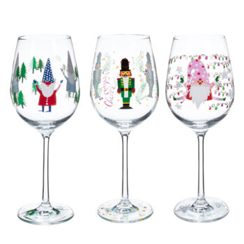 redstavujeme vám sadu pohárov vhodných na víno TIPSY TRIO (3 ks), ktoré sú ideálnym doplnkom do každej domácnosti. Tieto elegantné poháre na stopke s objemom 450 ml sú vyrobené zo skla a sú vhodné na rôzne druhy sektov, vína alebo akýchkoľvek…
