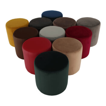 Taburetka Top 45 v elegantnej hnedej farbe je ideálnym doplnkom pre váš interiér. Táto moderná taburetka od značky KONDELA ponúka nielen štýlový vzhľad, ale aj praktickosť a pohodlie. Je vyrobená z kvalitnej látky, DTD a PUR peny, čo zaručuje jej dlhú životnosť…