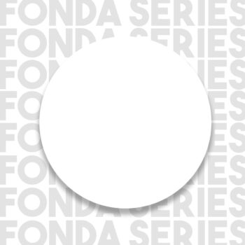 FANNY 1 - Dokonalosť v každom detaile Vstúpte do sveta elegancie a pohodlia s FANNY 1, televíznym stolom, ktorý kombinuje dizajnovú krásu s praktickosťou. Jeho čisté línie a moderný vzhľad dodajú vašej miestnosti nádych luxusu.  Typ tovaru: Stolík TV Miestnosť: Vhodný pre obývaciu izbu, kanceláriu a pracovňu Materiál: LTD s hrúbkou 18 mm Rozmer: 140 x 35,5 x 38,2 cm Farba: Biela mat Vybavenie: 2 plné dvierka (skrinka) < li>Štýl: Moderné a dizajnové prevedenie Tvar: Obdĺžnikový a rovný Počet dverí: 2 dverové  Biely stolík FANNY 1 prináša svetlosť a sviežosť do vášho interiéru. Jeho minimalistický dizajn a kvalitné prevedenie z LTD z neho robia nielen funkčný, ale aj vizuálne pútavý kus nábytku. Dvierka skrinky ponúkajú dostatok úložného priestoru, takže všetko, čo potrebujete, máte vždy po ruke.