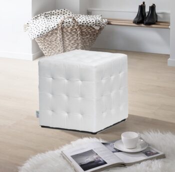 Štýlová a elegantná taburetka do moderných interiérov.Rozmery:- výška: 38.5 cm- hĺbka: 35.5 cm- šírka: 35.5 cmFarebné prevedenie: tmavošedá poťahová látka.