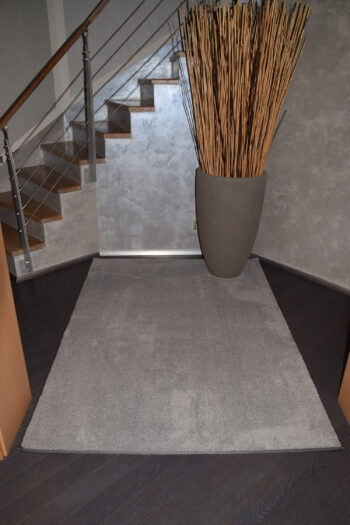 Tapibel, Kusový koberec Supersoft s bordurou 840 sv. šedý, 60x100, šedá, chodba / predsieň