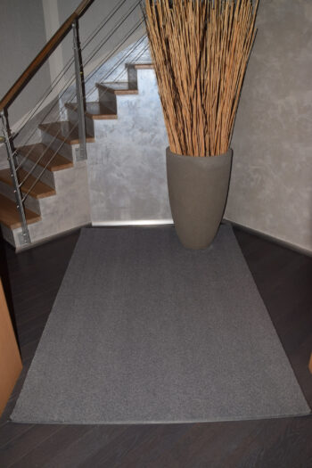 Tapibel, Kusový koberec Supersoft s bordurou 850 tm. šedý, 300x400, šedá, spálňa