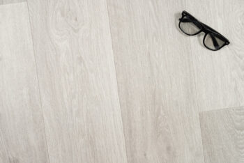 Tarkett, PVC podlaha - lino AladinTex 150 Admiral Light grey, na mieru, šíře 4m, šedá, pena, detská izba