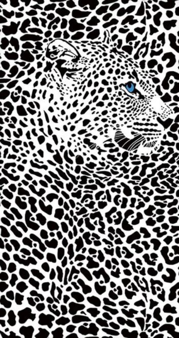 Trendová osuška na pláž – biela s leopardím motívom 100x180 cm
