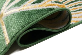 Trendový zelený koberec so zlatými geometrickými vzormi Šírka: 160 cm | Dĺžka: 220 cm