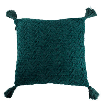 Pletený vankúš Usale od značky Kondela je moderným doplnkom, ktorý oživí každé interiérové prostredie. S jeho rozmierami 45x45 cm sa perfektne hodí na gauč, posteľ alebo kreslo. Tento vankúš je vyrobený z kvalitného polyesteru, čo zaručuje jeho dlhú životnosť a odolnosť voči opotrebeniu.