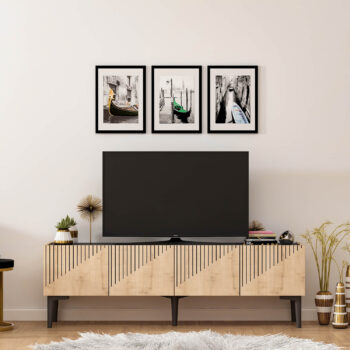 Luxusný TV stolík USER do vašej obývačkyElegantný a praktický TV stolík USER je ideálnou voľbou pre vašu obývaciu izbu. Je vyrobený z kvalitného materiálu LTD s hrúbkou 18 mm, ktorý zaručuje dlhú životnosť a odolnosť. Stolík je navrhnutý v modernom luxusnom štýle, ktorý dodá vášmu interiéru nádych elegancie.Kľúčové vlastnosti:Rozmer: 45 x 154 x 37 cmMateriál: LTDPočet dvierok: 2 plné dvierkaFarba: dubPlastové nožičkyDodávame v demonteTV stolík USER je navrhnutý tak, aby spĺňal požiadavky na funkčnosť aj estetiku. Dve plné dvierka poskytujú dostatok úložného priestoru pre vaše multimediálne zariadenia či iné potreby. Vďaka plastovým nožičkám je stolík ľahko premiestniteľný a vhodný aj na rôzne typy podláh.Užite si pohodlie a štýl, ktorý TV stolík USER prináša do vášho domova!