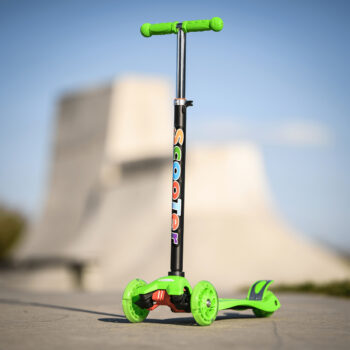 KONDELA Vaola Typ 1 detská kolobežka s osvetlením zelená / čierna – Obrázok 2