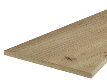 Kuchynská pracovná doska Vento s dĺžkou 202 cm v prevedení dub craft je ideálnym riešením pre moderné interiéry. Jej tmavý odtieň dodá vášmu priestoru eleganciu a štýl. Pracovná doska je vyrobená z aglomerovaného materiálu - laminovanej DTD, ktorý je známy svojou odolnosťou a dlhou životnosťou.