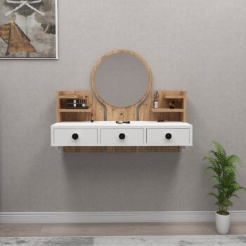 Závesný toaletný stolík VERMONT – Vintage elegancia a praktické riešenie pre vašu spálňuToaletný stolík VERMONT prináša kúzlo vintage a retro štýlu do vášho interiéru. Tento závesný stolík ponúka praktické vybavenie v podobe troch zásuviek, regálku a zrkadla, čo z neho robí perfektnú voľbu pre každodennú starostlivosť. Jeho elegantný dizajn a úsporný závesný systém šetrí miesto a zároveň dodáva spálni jedinečný štýl.Hlavné vlastnosti produktu:Typ tovaru: Závesný toaletný stolíkVhodné do miestnosti: SpálňaMateriál: Melamín, VT laminátRozmery: 75 x 90 x 35 cmFarba: borovica Atlantic / bielaVybavenie: 3 zásuvky, regál a zrkadloŠtýl: Vintage a retroTvar: ObdĺžnikovýPočet osôb: Pre jednéhoHrúbka materiálu: 18 mmDodatočné informácie: Dodávame v demonteZávesný toaletný stolík VERMONT je ideálnou voľbou pre tých, ktorí hľadajú funkčný a štýlový nábytok do svojej spálne. Jeho vintage vzhľad a praktické usporiadanie z neho robí skvelý doplnok pre organizáciu vašich potrieb. Zaobstarajte si stolík VERMONT a vytvorte si krásny a funkčný kútik pre každodennú starostlivosť!