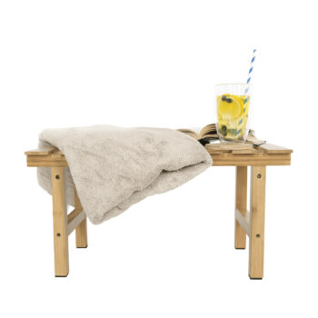 Drevený príručný stolík k vírivke Vireo Typ 4 v prírodnom prevedení je ideálnym doplnkom pre váš interiér. Tento moderný stolík od značky KONDELA je vyrobený z masívneho lakovaného bambusu, čo mu dodáva nielen estetický vzhľad, ale aj vysokú odolnosť a trvanlivosť. S rozmermi 60 cm na šírku, 30…