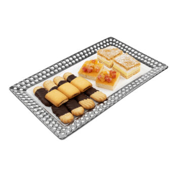 Predstavujeme vám elegantný servírovací tanier Vitalis v kombinácii bielej a striebornej farby, ktorý je ideálnym doplnkom pre každú modernú domácnosť. Tento tanier je vyrobený z kvalitnej dolomitovej keramiky, ktorá zaručuje jeho dlhú životnosť a odolnosť voči poškodeniu.