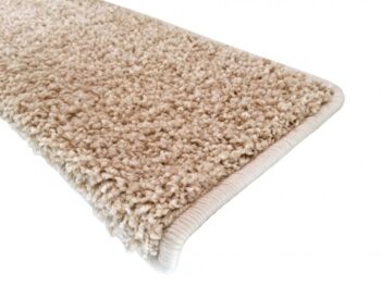 Vopi Nášľapy na schody Color shaggy béžový obdĺžnik, samolepiaci - 24x65 obdĺžnik (rozmer vrátane ohybu)