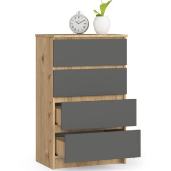 Komoda KRISS60: Elegantné spojenie dubu Artisan a grafitom pre váš interiér Zamiľujte sa do KRISS60 – vysokej komody, ktorá kombinuje luxusný dub Artisan s hlbokým odtieňom grafitom. Jedná sa o nábytkový klenot, ktorý skvele doplní moderné aj klasické interiéry.  Typ tovaru: Komoda, skrinka Miestnosť:< /strong> Ideálne do spálne aj obývacej izby Materiál: LTD – garantovaná kvalita a dlhovekosť Rozmer: 99 x 60 x 40 cm – priestranná, ale zároveň kompaktná Farba: Oslnivý dub Artisan doplnený tmavým grafitom – kombinácia pre sofistikované interiéry Vybavenie: 4 široké zásuvky pre vaše úložné potreby Vzhľad: Vysoká a pôsobivá komoda, ktorá dodá miestnosti charakter  Komoda KRISS60 je navrhnutá tak , aby priniesla nielen praktický úložný priestor, ale zároveň aby bola dizajnovým klenotom vášho bývania. Urobte zo svojho domova miesto s neopakovateľným štýlom vďaka komode DITA60!