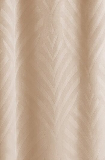 Zatemňujúcí záves v krémovej farbe s krásnym motívom listov 140 x 250 cm