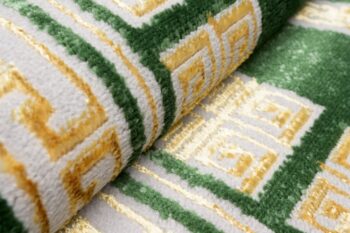 Zaujímavý zelený koberec s geometrickými vzormi Šírka: 140 cm | Dĺžka: 200 cm