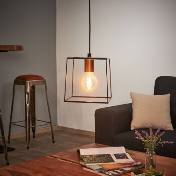 Agatha – závesná lampa s kovovým rámom