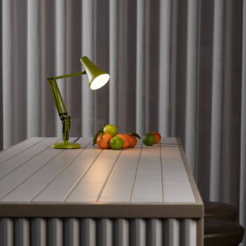 Anglepoise stolová LED lampa 90 MINI MINI VIVID, zelená, USB