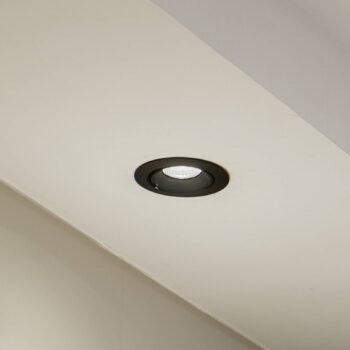Arcchio Harcos LED stropné svietidlo, čierne, Ø 11 cm, 4 000 K