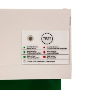Arcchio LED núdzové svetlo Nevian, dobíjateľná batéria, plexisklo, výška