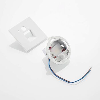 Arcchio LED vstavané svietidlo Neru, 7 cm, biele, hranaté, senzor