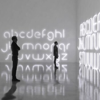 Artemide Alphabet of Light malé písmeno na stenu k