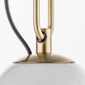 Artemide nh Wall so sklenenou guľou, mosadz