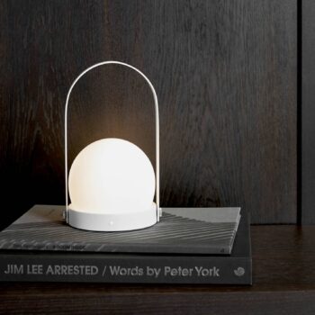 Audo Carrie LED lampa s batériou IP44, biela