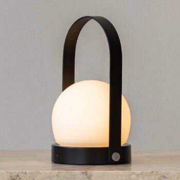 Audo Carrie LED lampa s batériou IP44, čierna