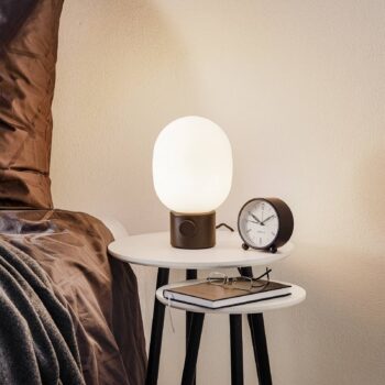 Audo JWDA stolová lampa z čiernej nehrdzavejúcej ocele
