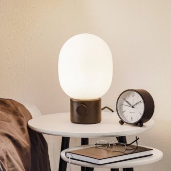 Audo JWDA stolová lampa z čiernej nehrdzavejúcej ocele